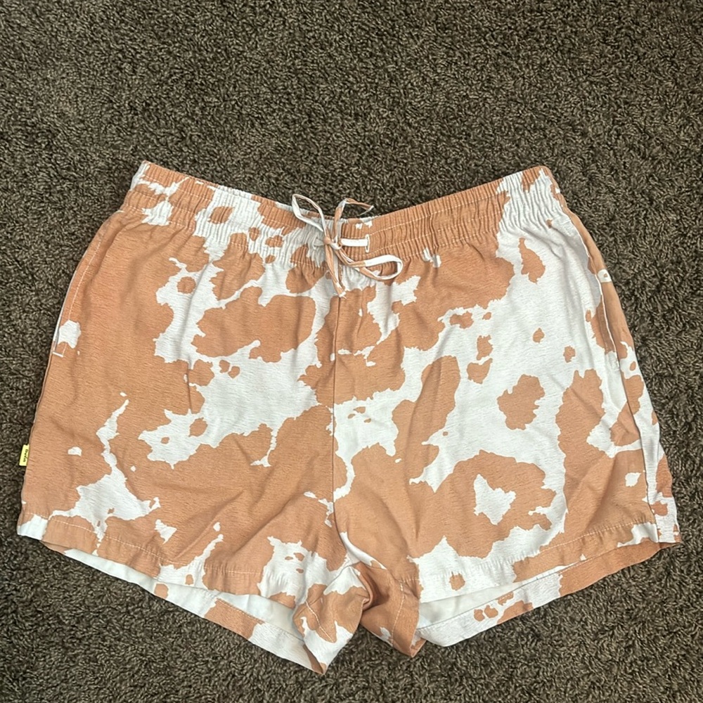 COW PRINT DUVIN SHORTS